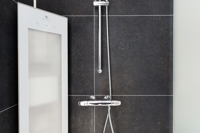 Iris Wellness - Douche.jpg