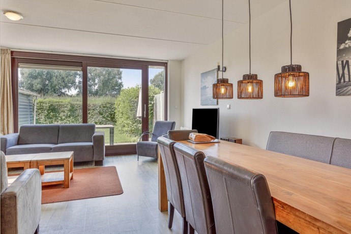 Woonkamer & Eettafel - Lotus