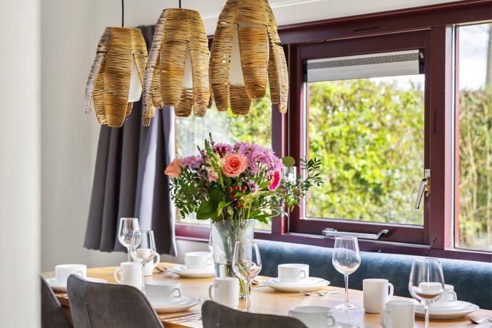 Iris - Eettafel.jpg