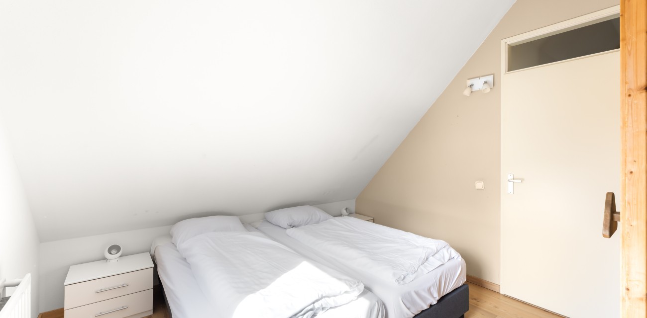 Orchis Wellness - Slaapkamer 3.jpg