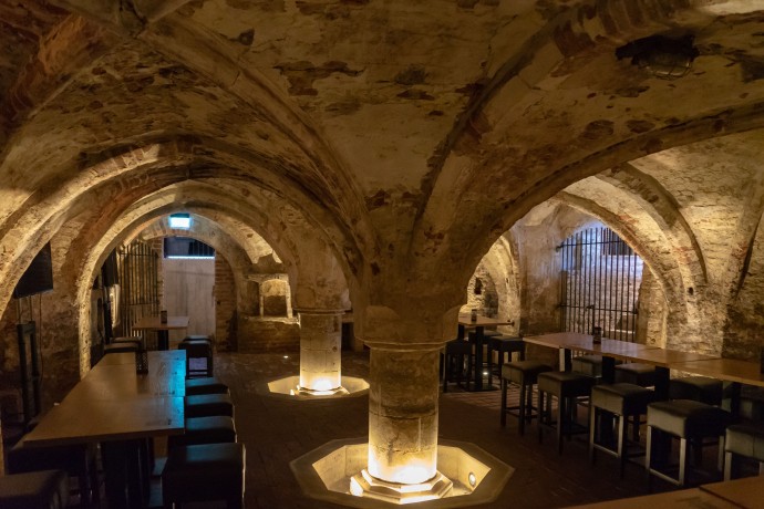 Hof van Zeeland.jpeg