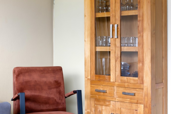 Lotus Comfort - Zitstoel:Kast.jpg